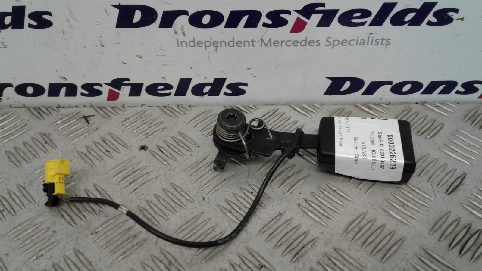 View Auto part Seat Belt Mercedes A Class 2008