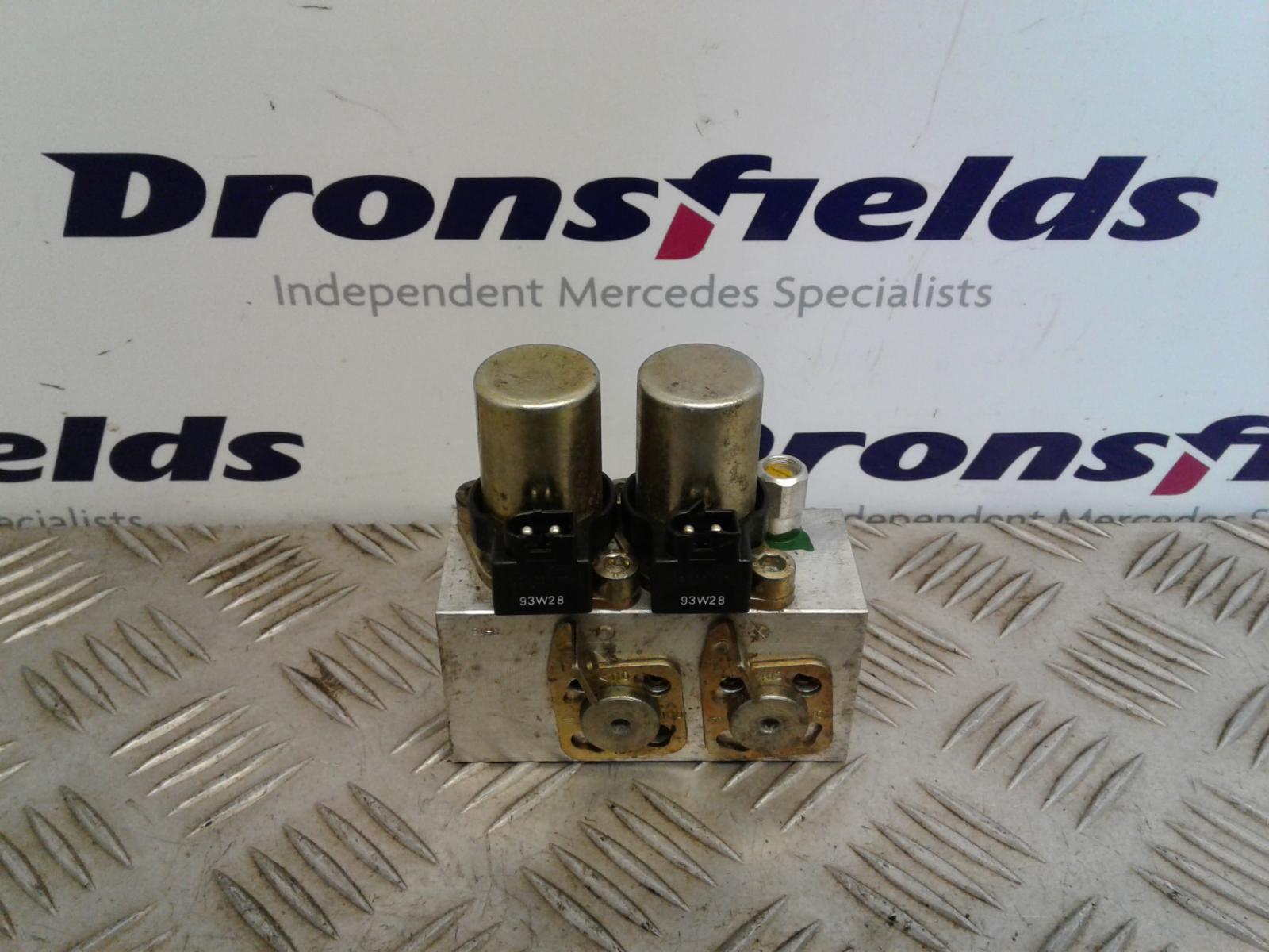 View Auto part Misc Mercedes Sl 2000
