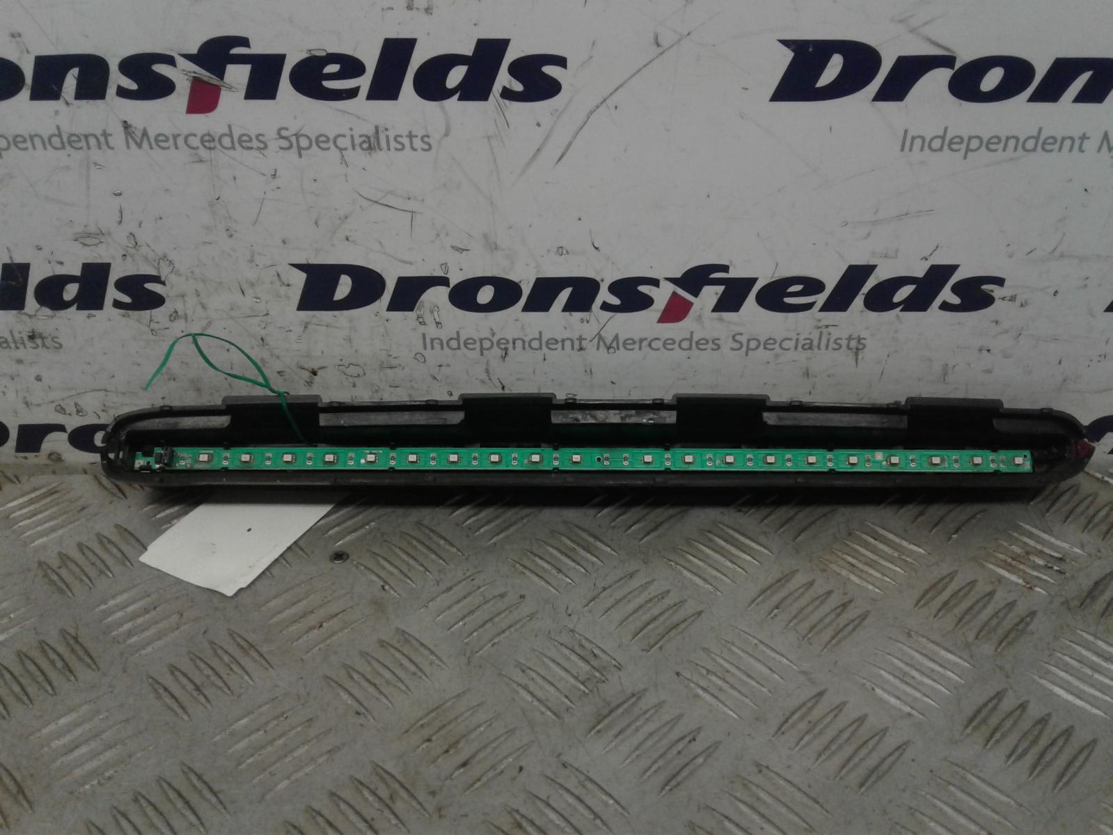 View Auto part High Level Stop Light Mercedes E Class 2004