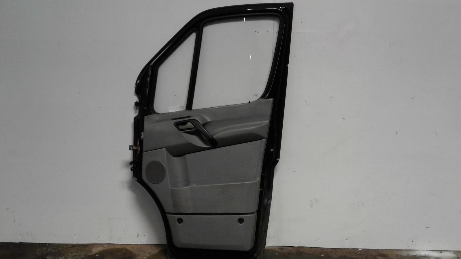 View Auto part R Front Door Mercedes Sprinter 2011