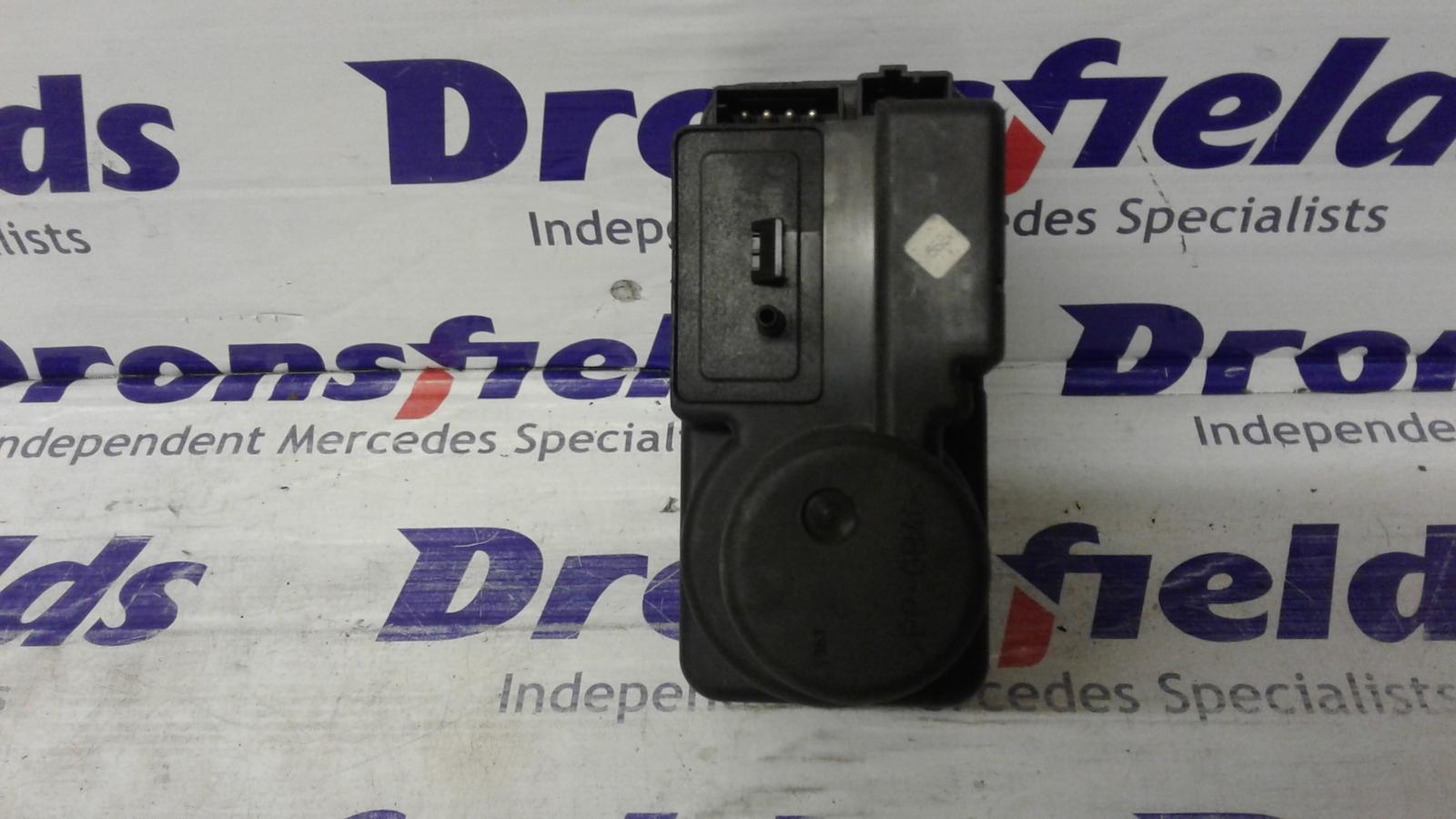 View Auto part Central Locking Vacuum Pump Mercedes C Class 1996