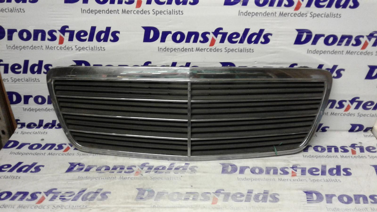 View Auto part Grille Mercedes E Class 2000