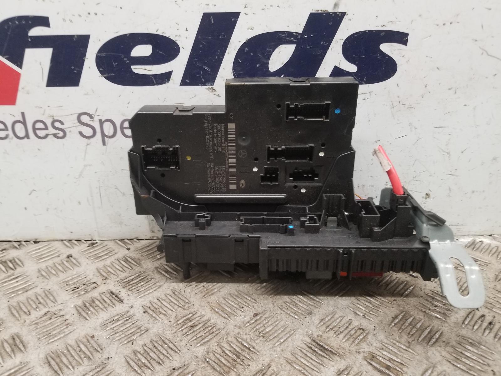 2010 Mercedes E Class Fuse Box View Auto part Fuse Box Mercedes E Class 2010