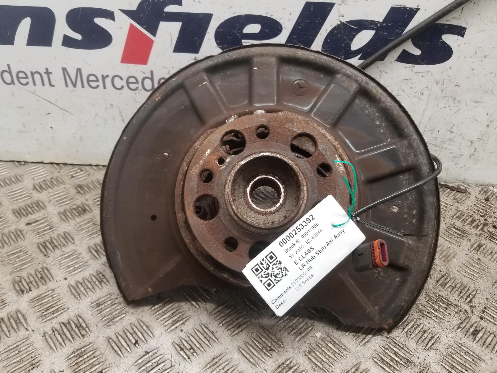 View Auto part LR Hub/Stub Axle Assembly Mercedes E Class 2010