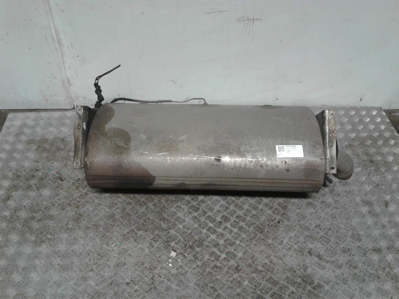 View Auto part DPF Mercedes Vario 2010