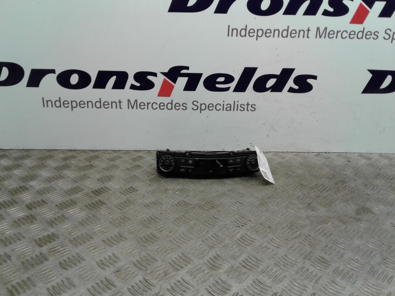 View Auto part Heater/AC Controller Mercedes E Class 2007