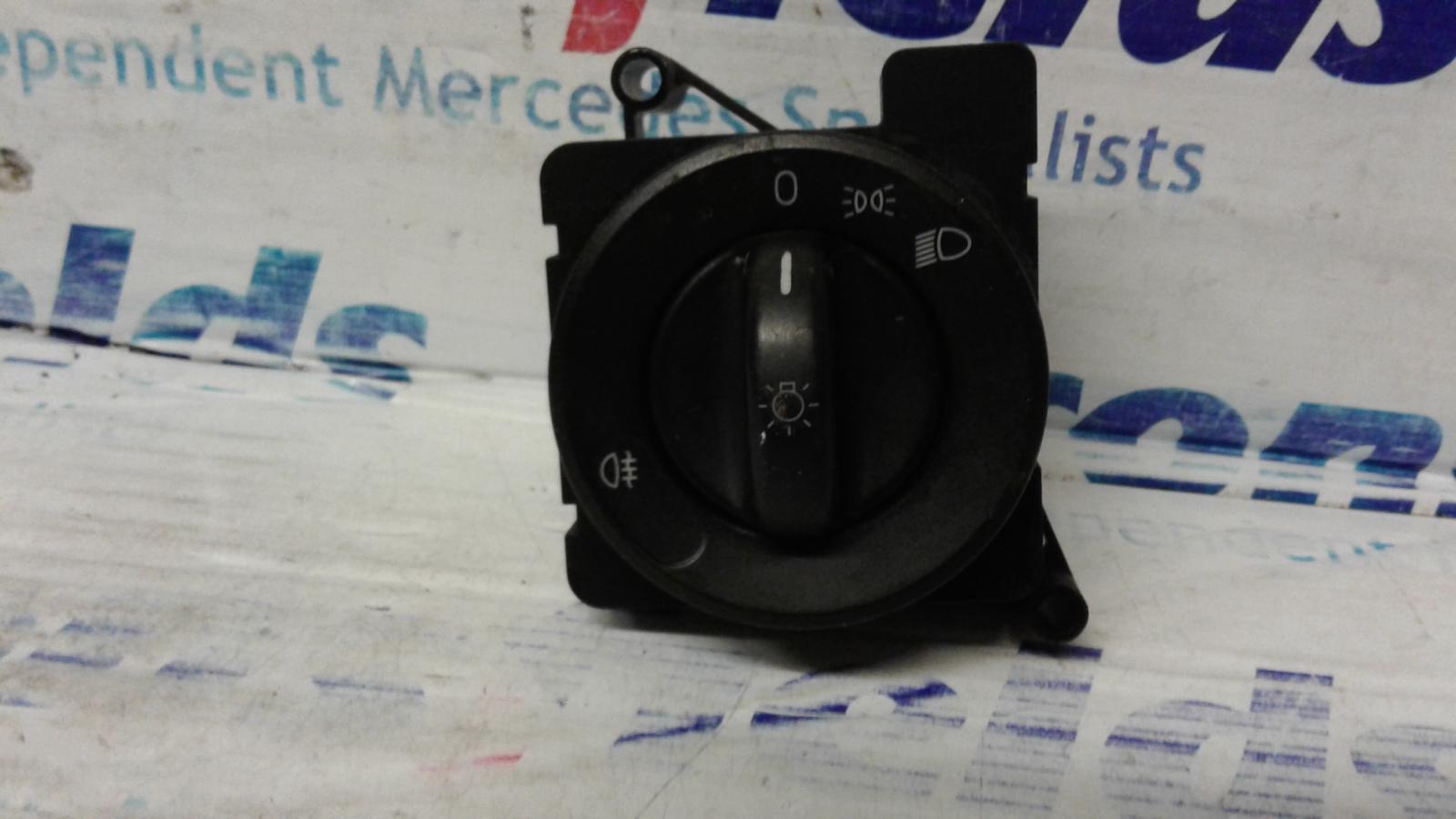 View Auto part Headlight Switch Mercedes Sprinter 2010