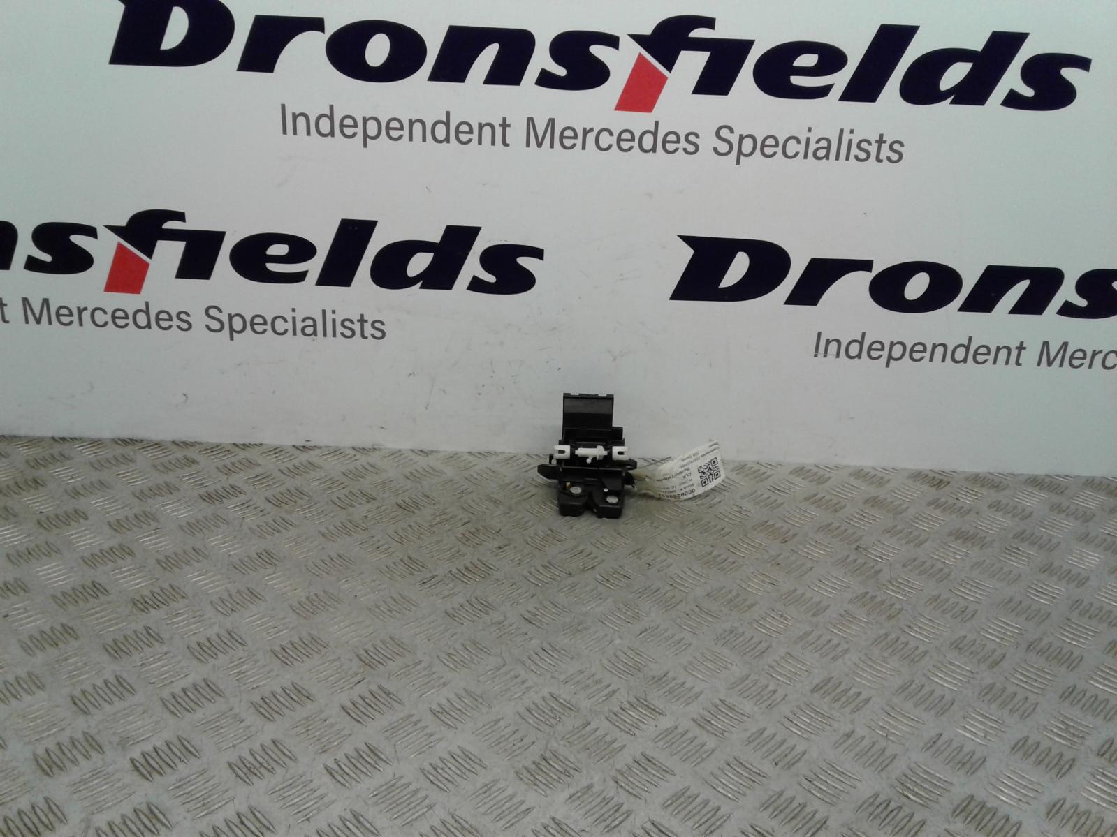 View Auto part Bootlid/Tailgate Lock Mercedes Clk 2002
