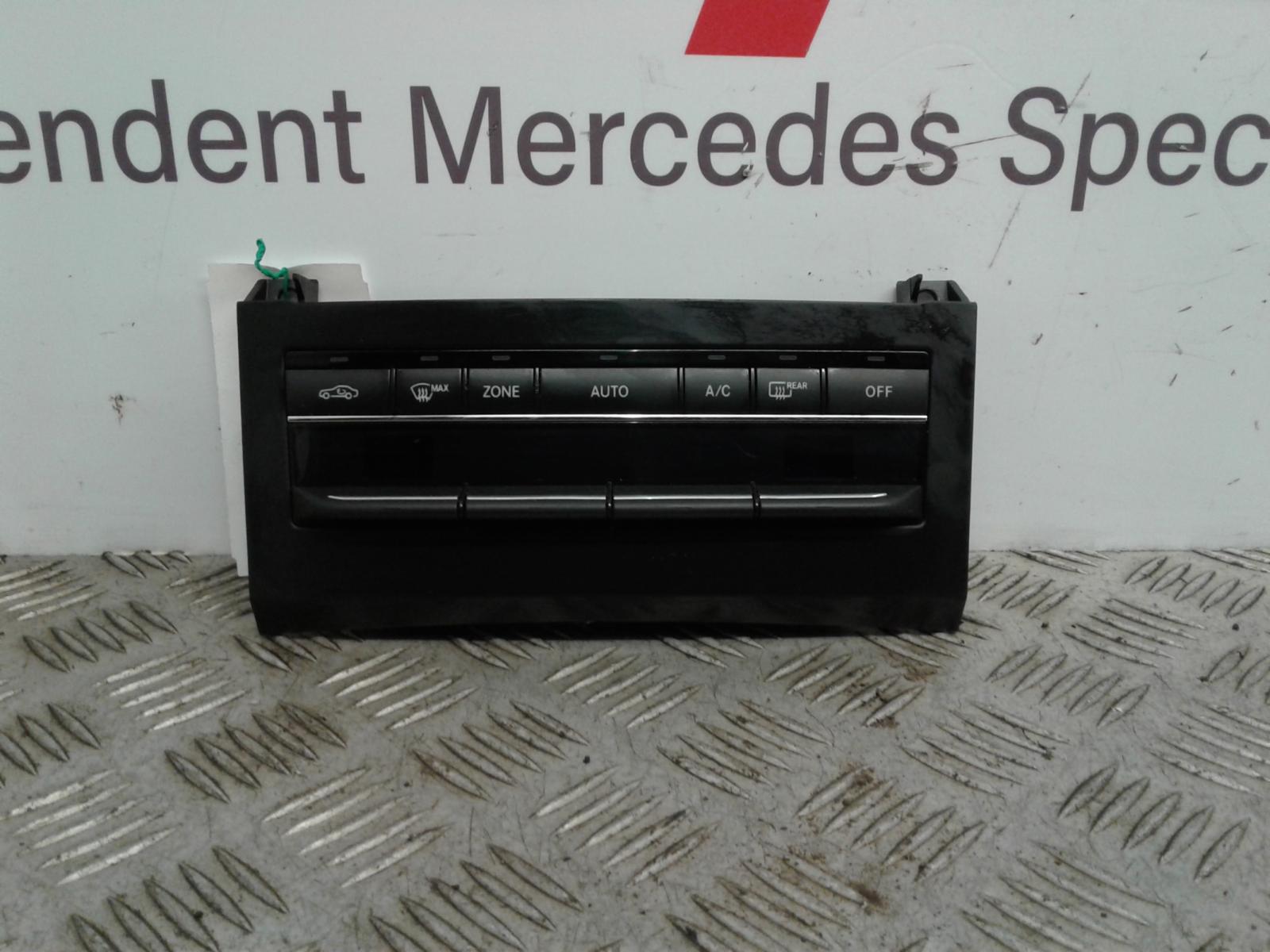 View Auto part Heater/AC Controller Mercedes E Class 2012