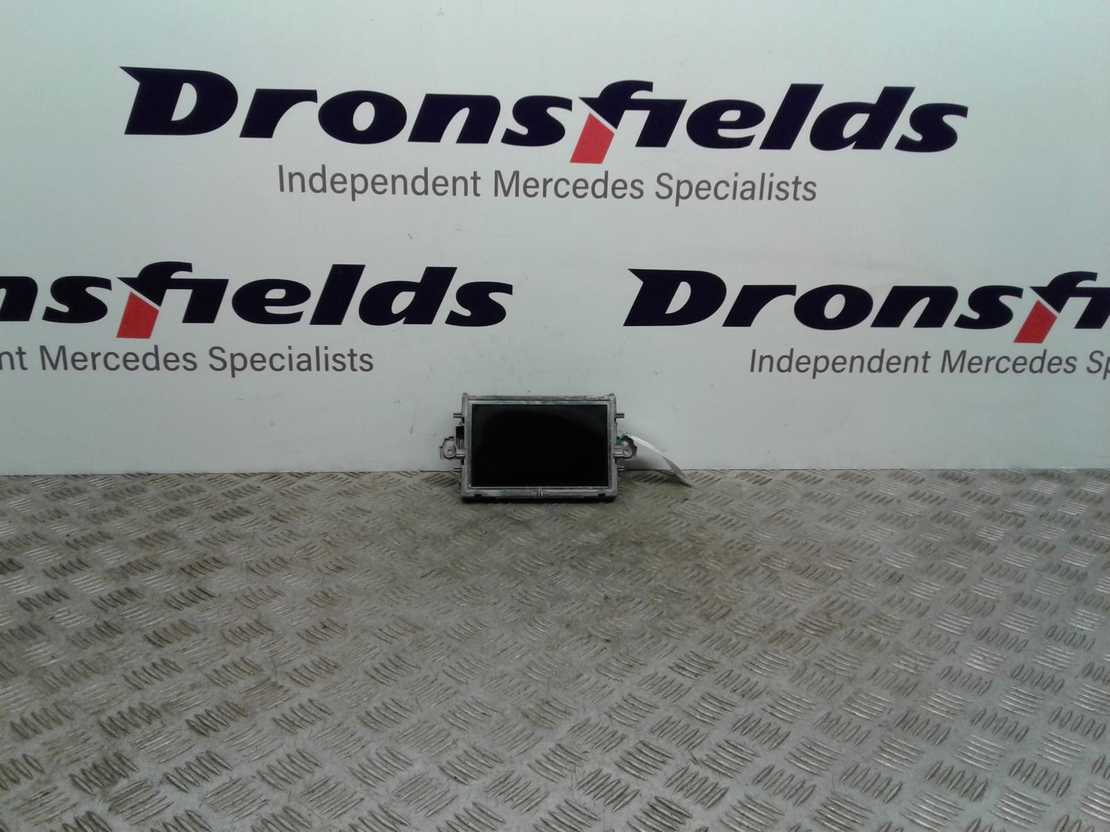 View Auto part Radio Display Mercedes E Class 2009