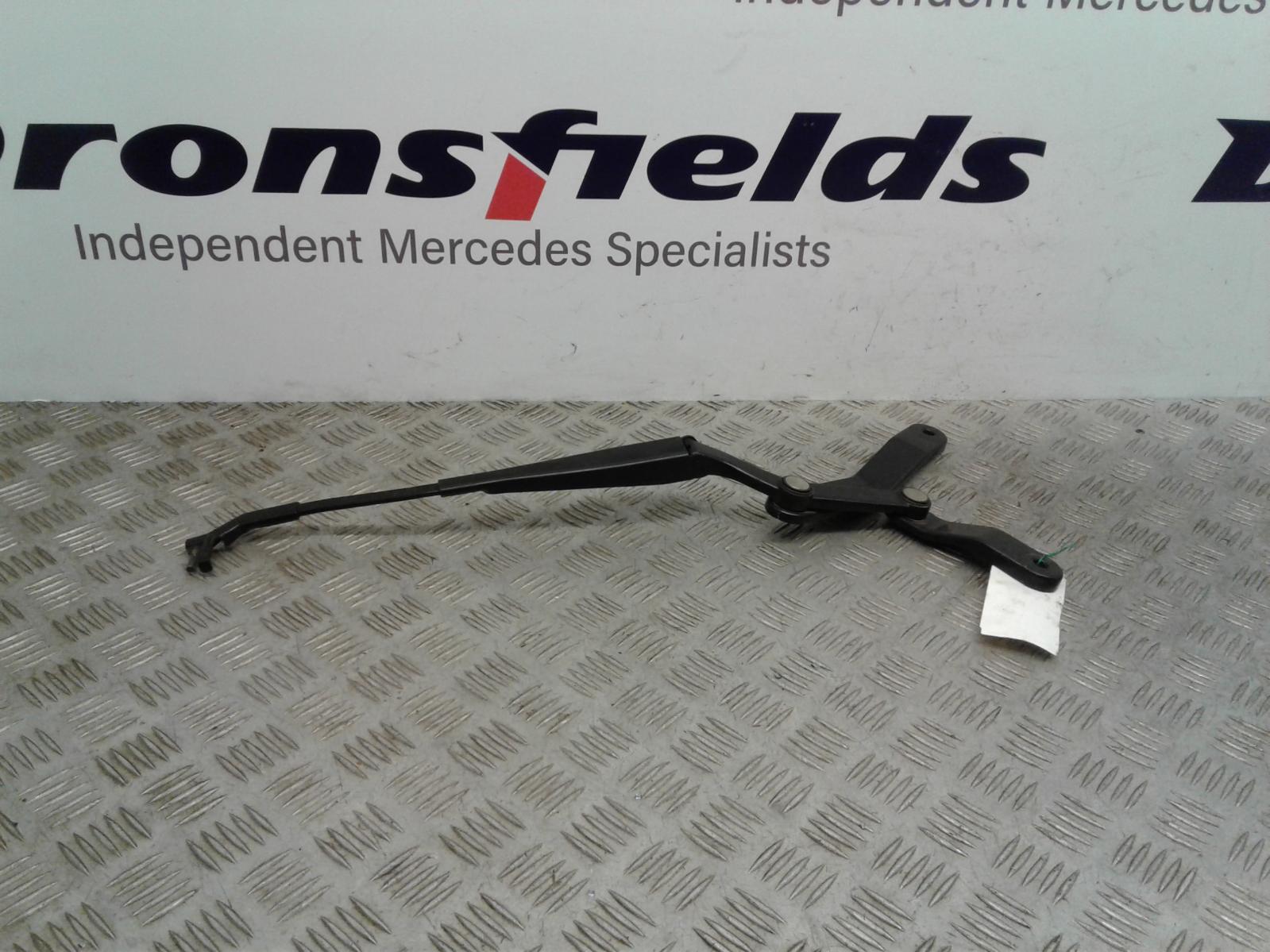 View Auto part Wiper Arm Mercedes E Class 2011