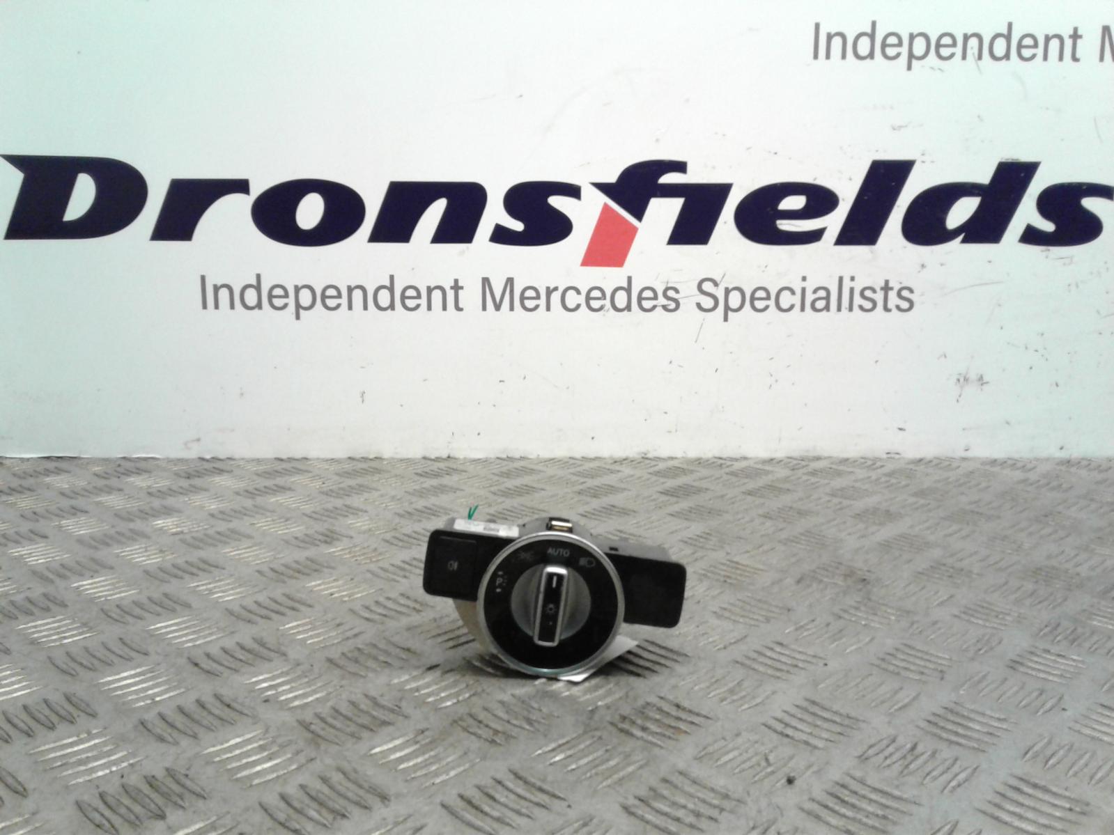 View Auto part Headlight Switch Mercedes E Class 2013