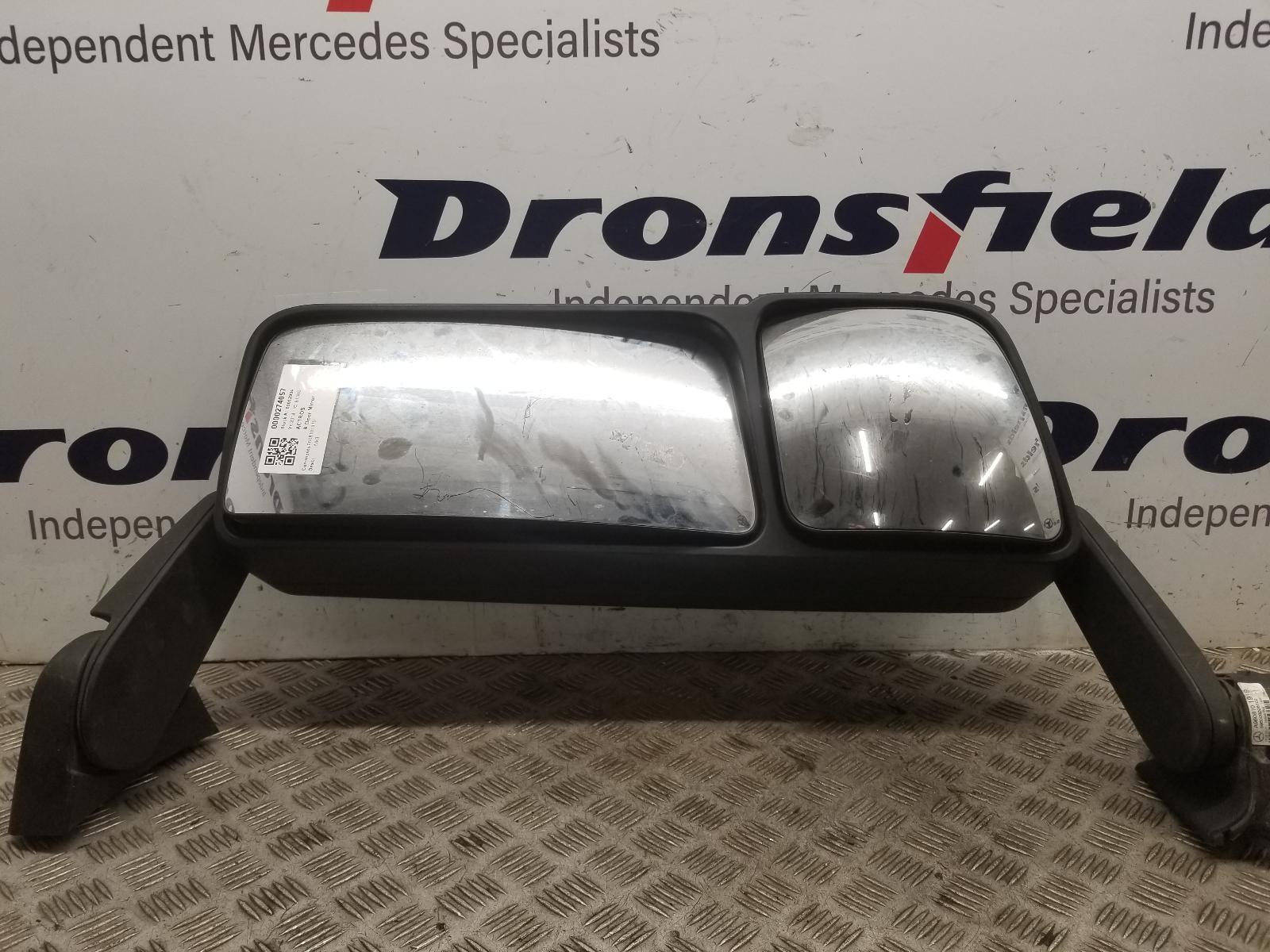 View Auto part R Door Mirror Mercedes Actros 2014