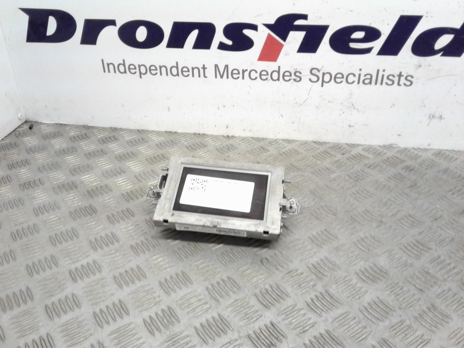View Auto part Radio Display Mercedes E Class 2012