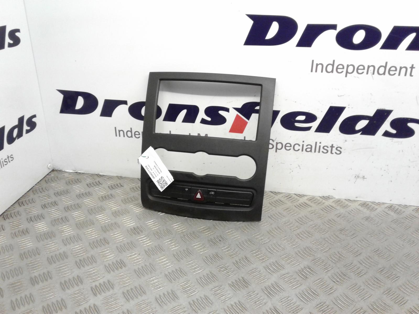 View Auto part Hazard Switch Mercedes Sprinter 2010