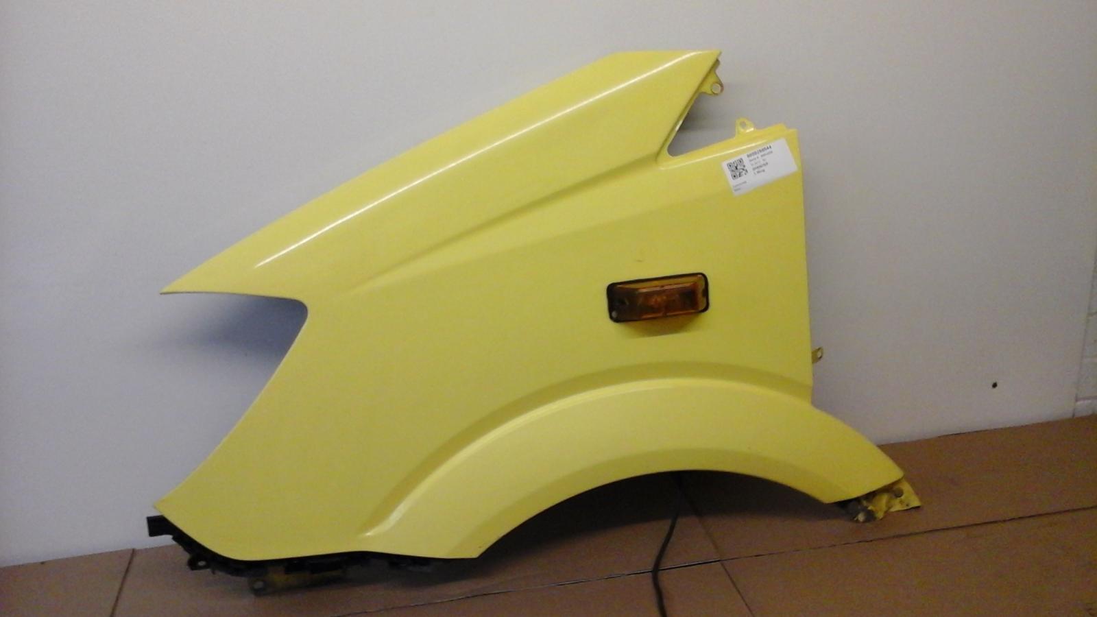 View Auto part L Wing Mercedes Sprinter 2015