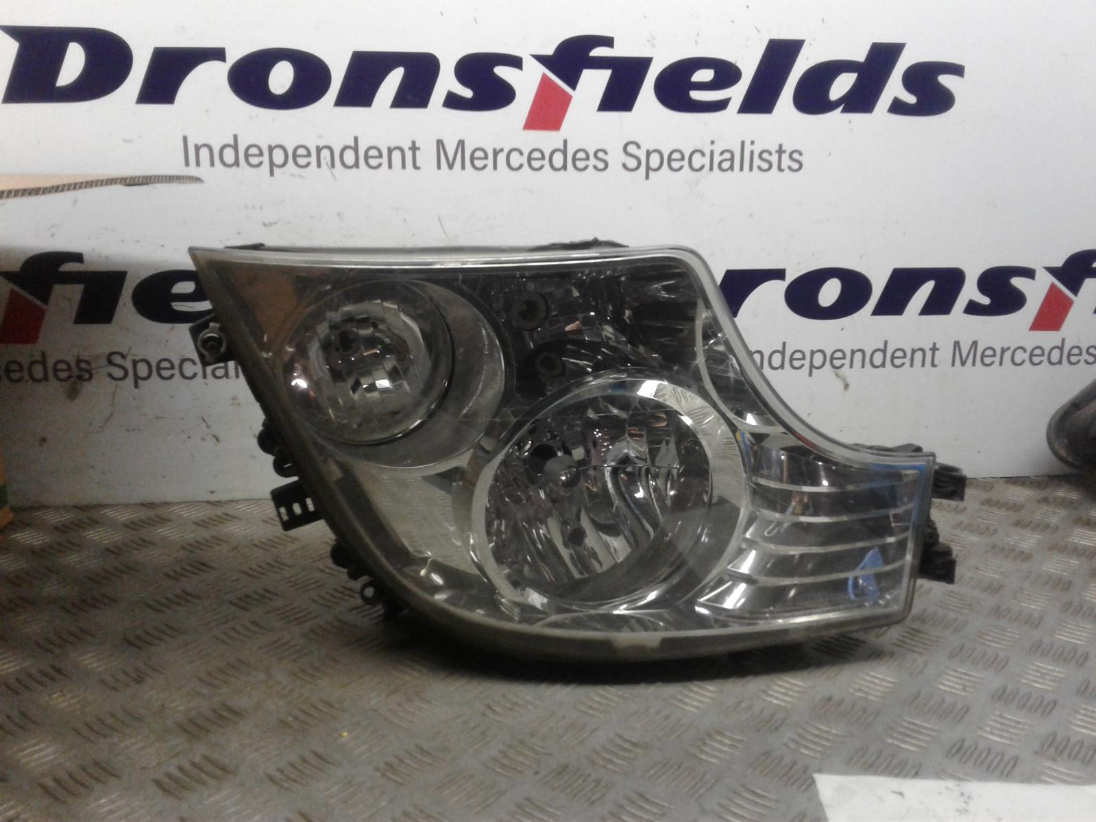 View Auto part R Headlamp Mercedes Actros 2011