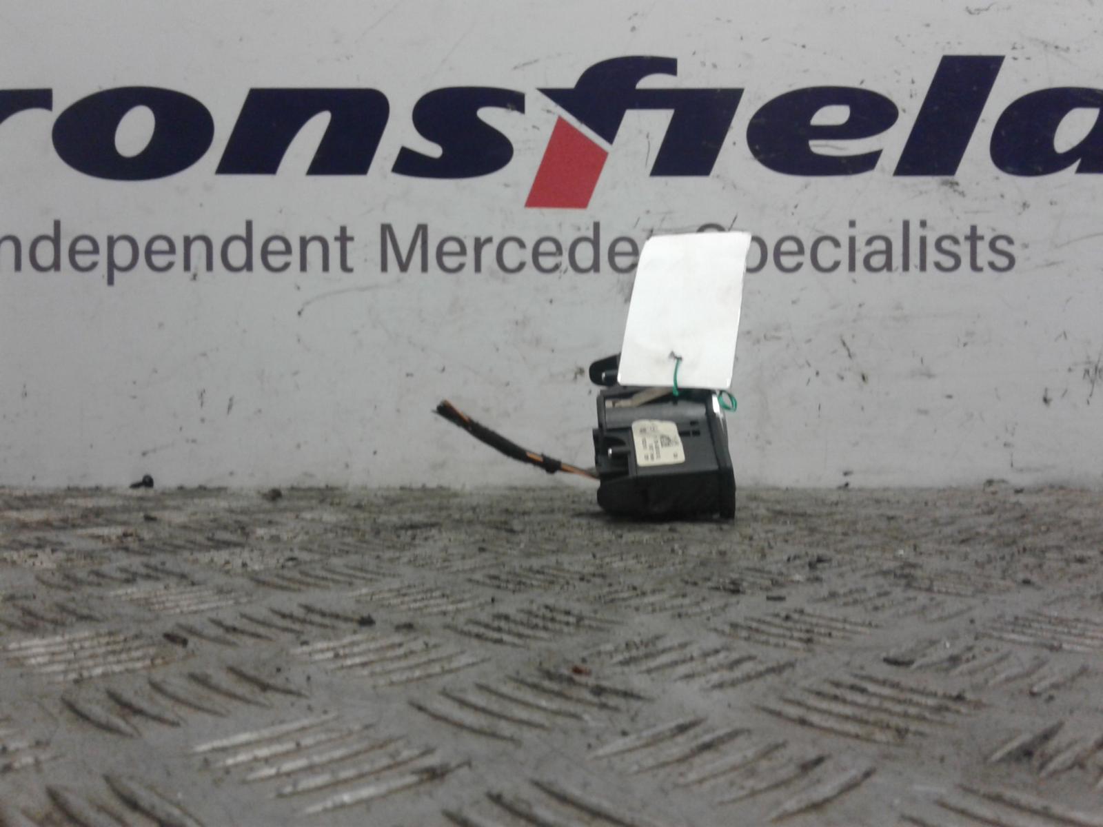 2011 Mercedes C Class Headlight Switch View Auto part Headlight Switch Mercedes C Class 2011
