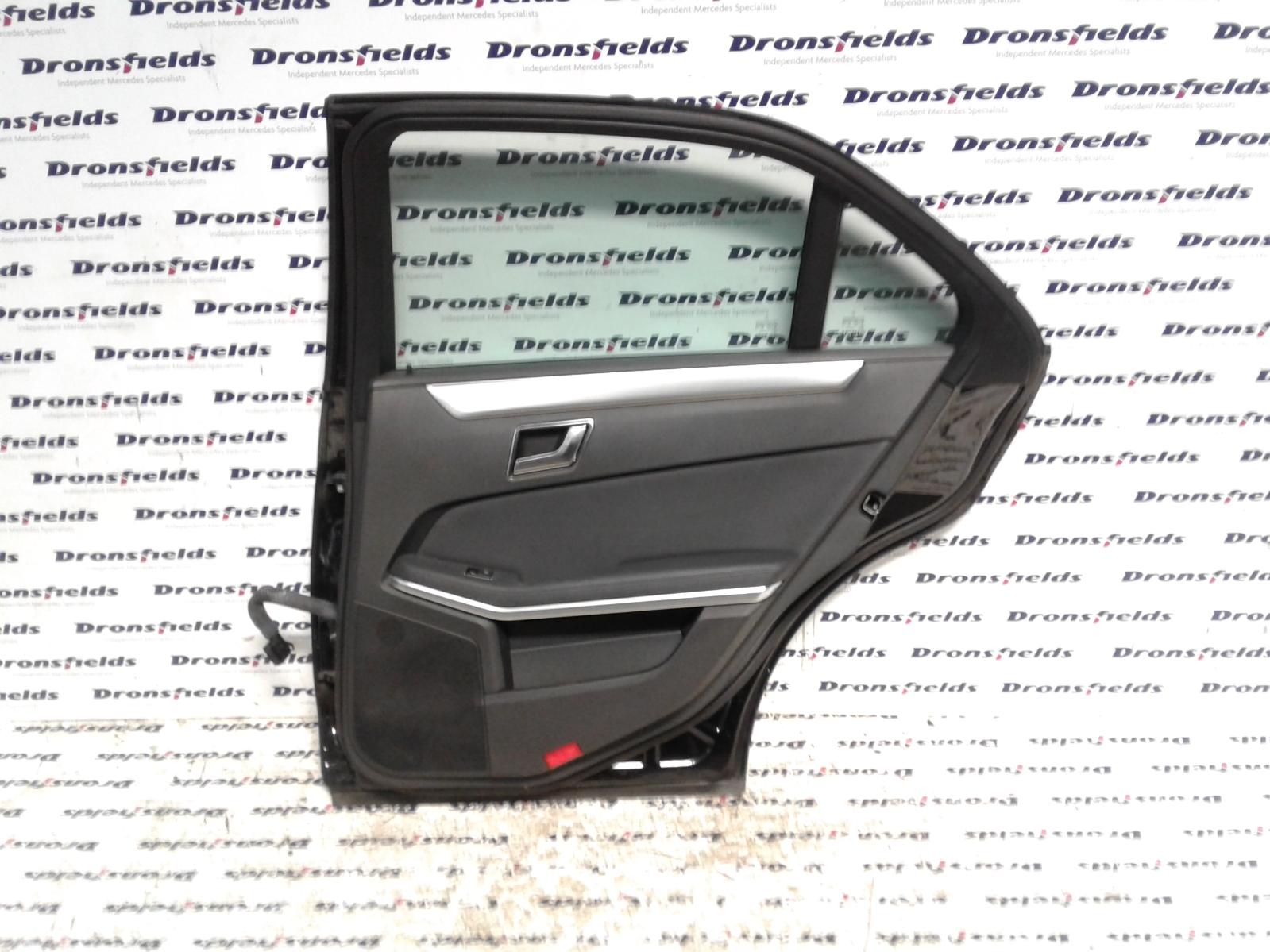 View Auto part R Rear Door Mercedes E Class 2013