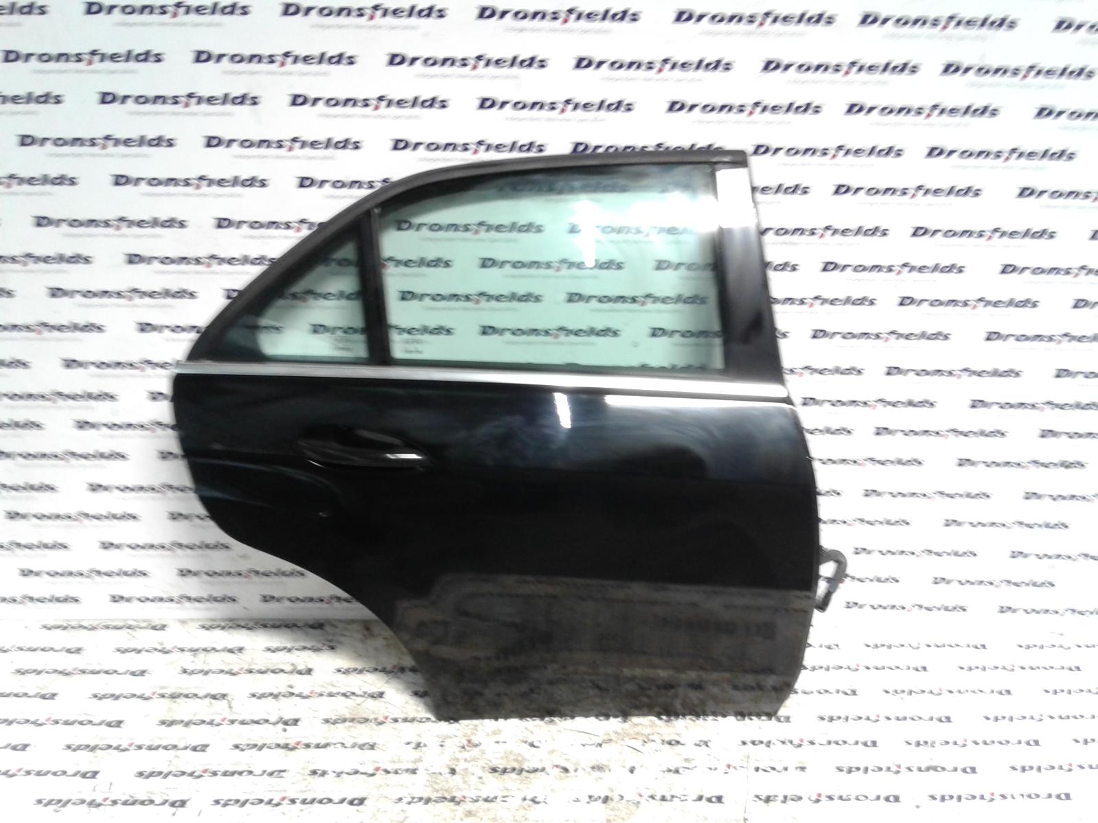 View Auto part R Rear Door Mercedes E Class 2013
