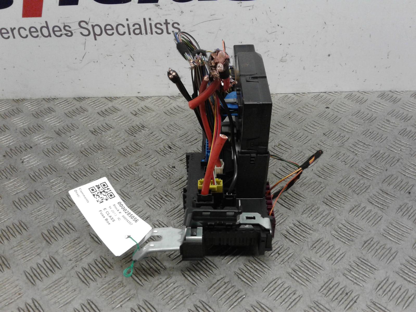 View Auto part Fuse Box Mercedes E Class 2013