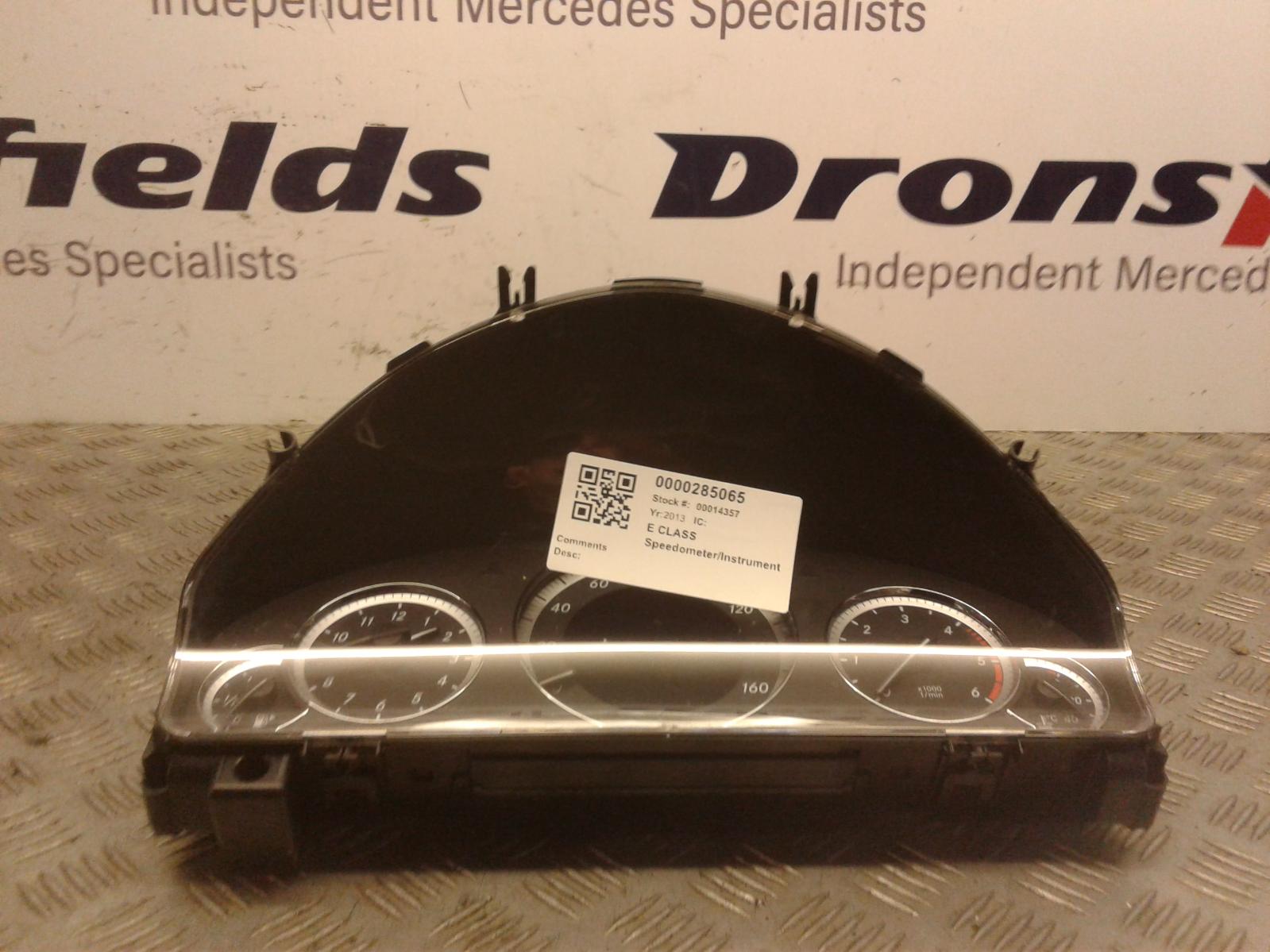 View Auto part Speedometer Mercedes E Class 2013