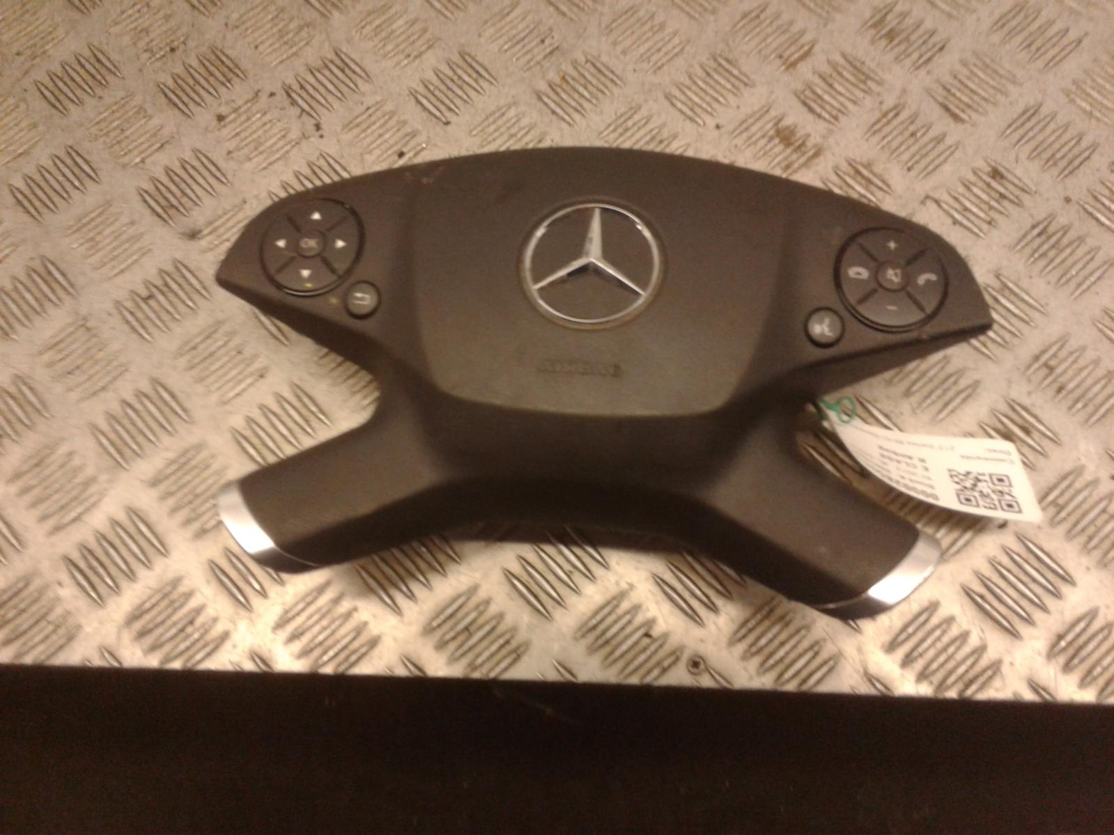 View Auto part R Air Bag Mercedes E Class 2013