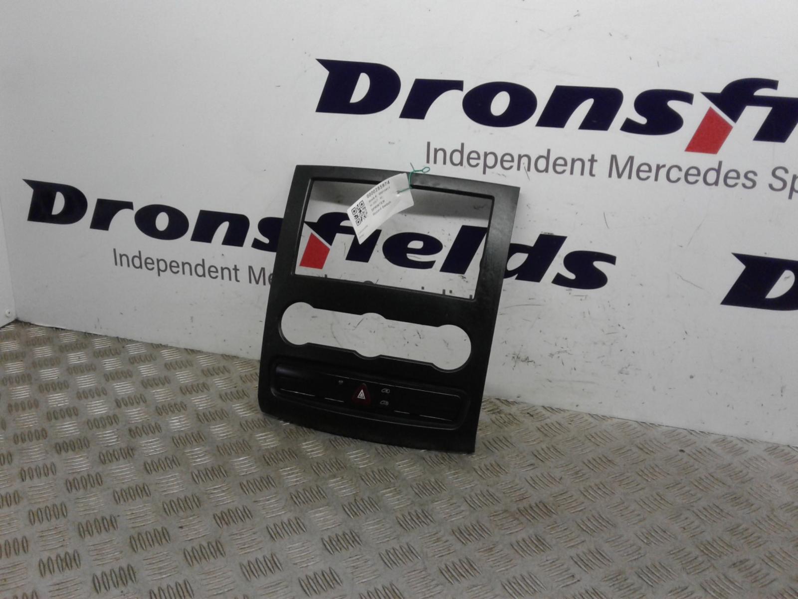 View Auto part Hazard Switch Mercedes Sprinter 2007