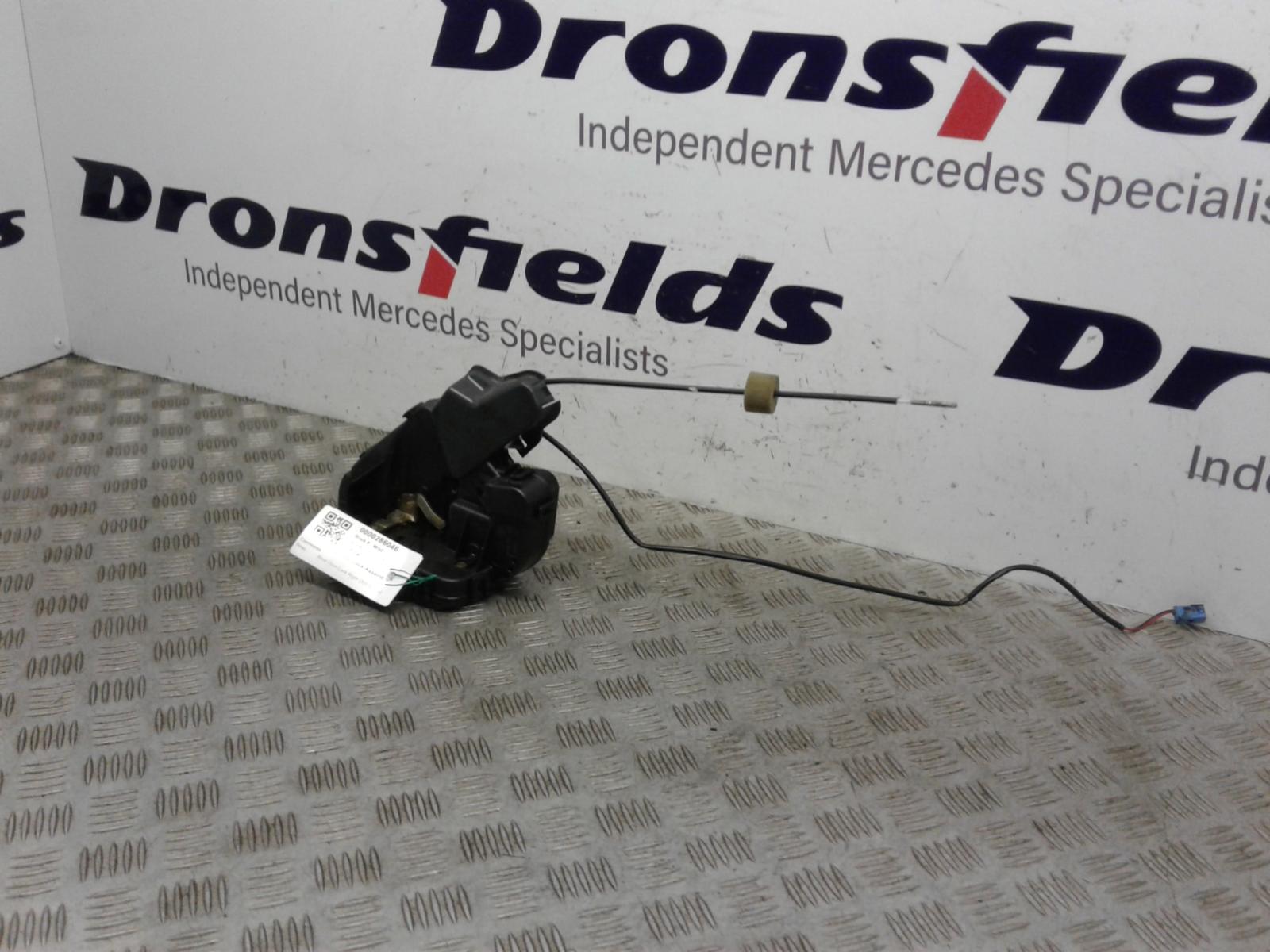 View Auto part Door Lock Assembly Mercedes C Class 2003