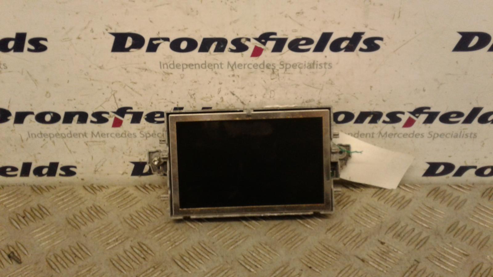 View Auto part Radio Display Mercedes E Class 2015