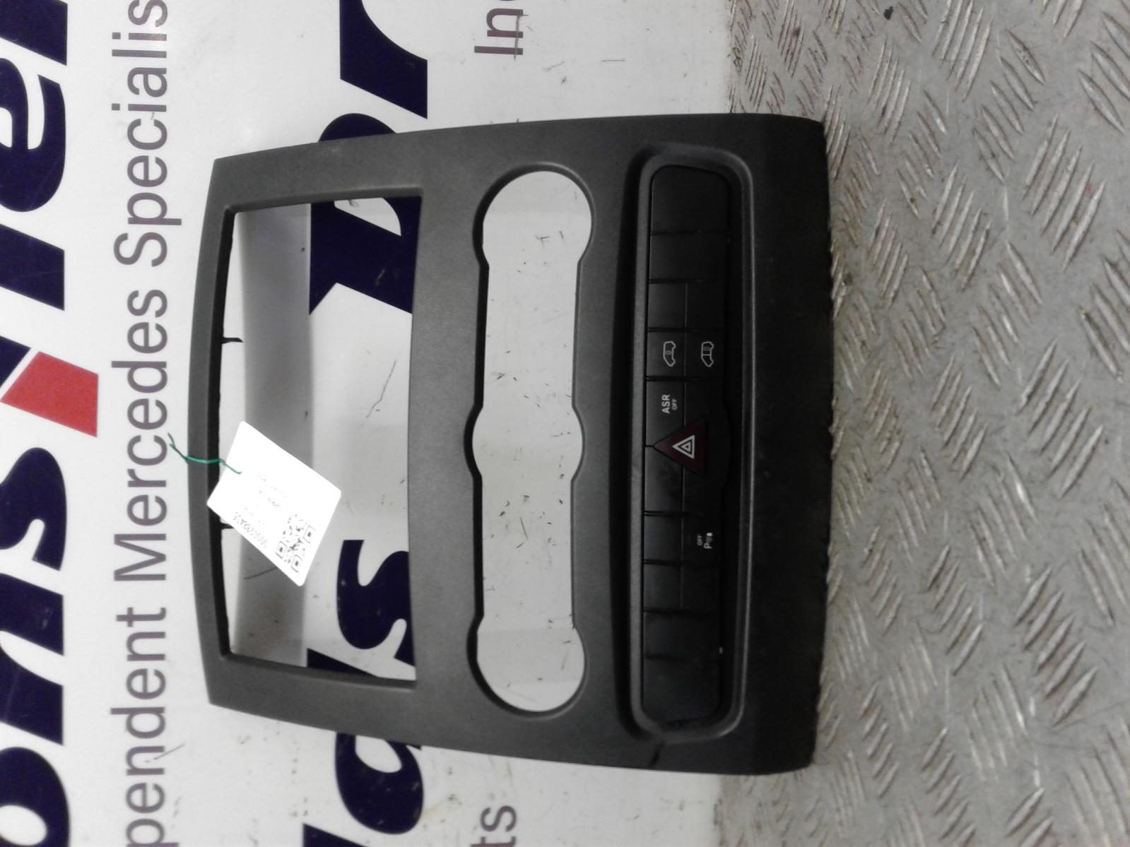 View Auto part Hazard Switch Mercedes Sprinter 2014