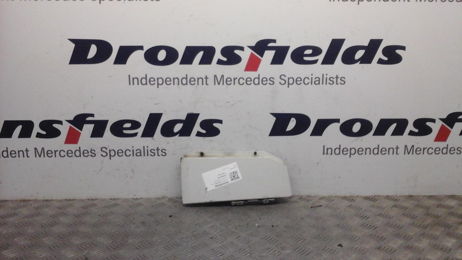 View Auto part Fuelcap Mercedes Sprinter 2012