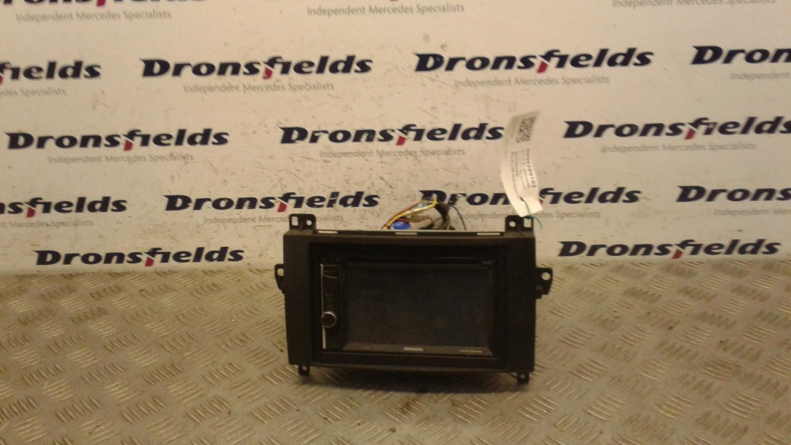 View Auto part Radio Display Mercedes Sprinter 2007