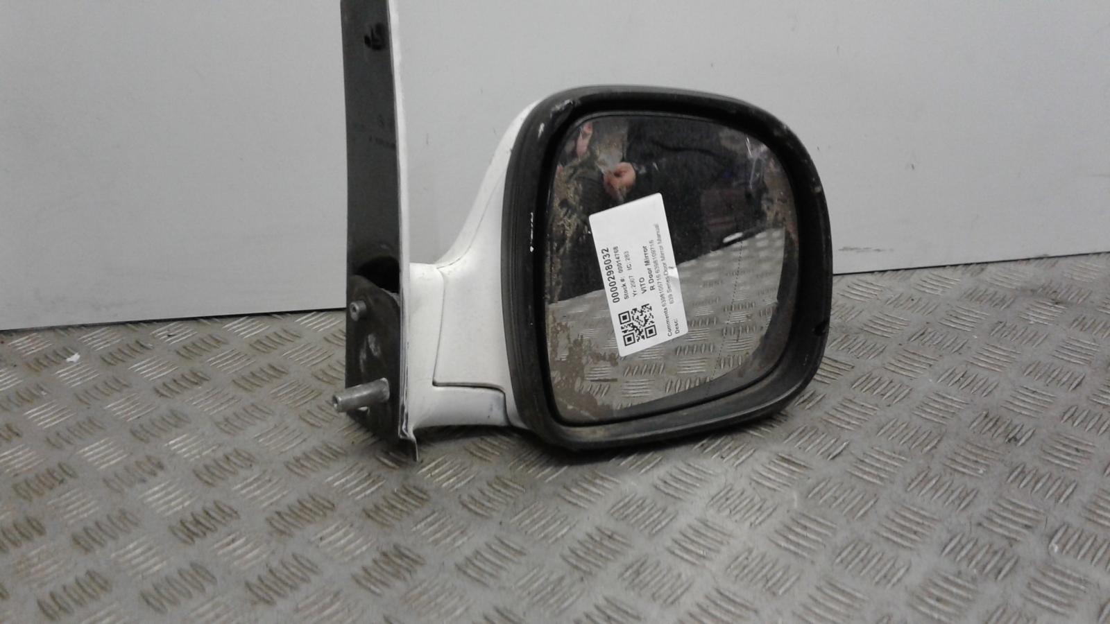 View Auto part R Door Mirror Mercedes Vito 2007