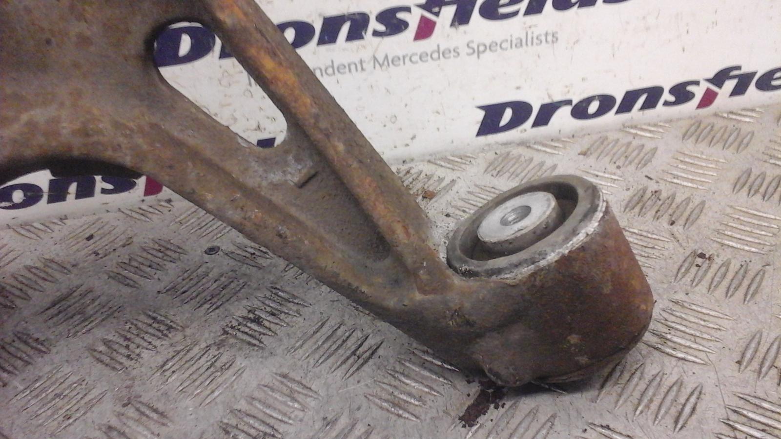 View Auto part RF Lower Control Arm Mercedes M Class 2006