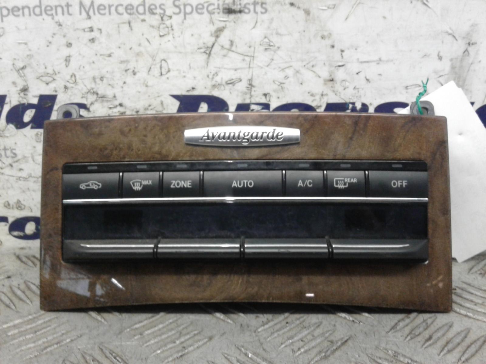 View Auto part Heater/AC Controller Mercedes E Class 2010