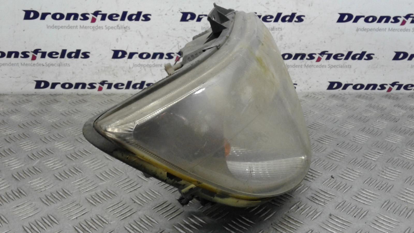 R Headlamp Sprinter Mercedes 2003