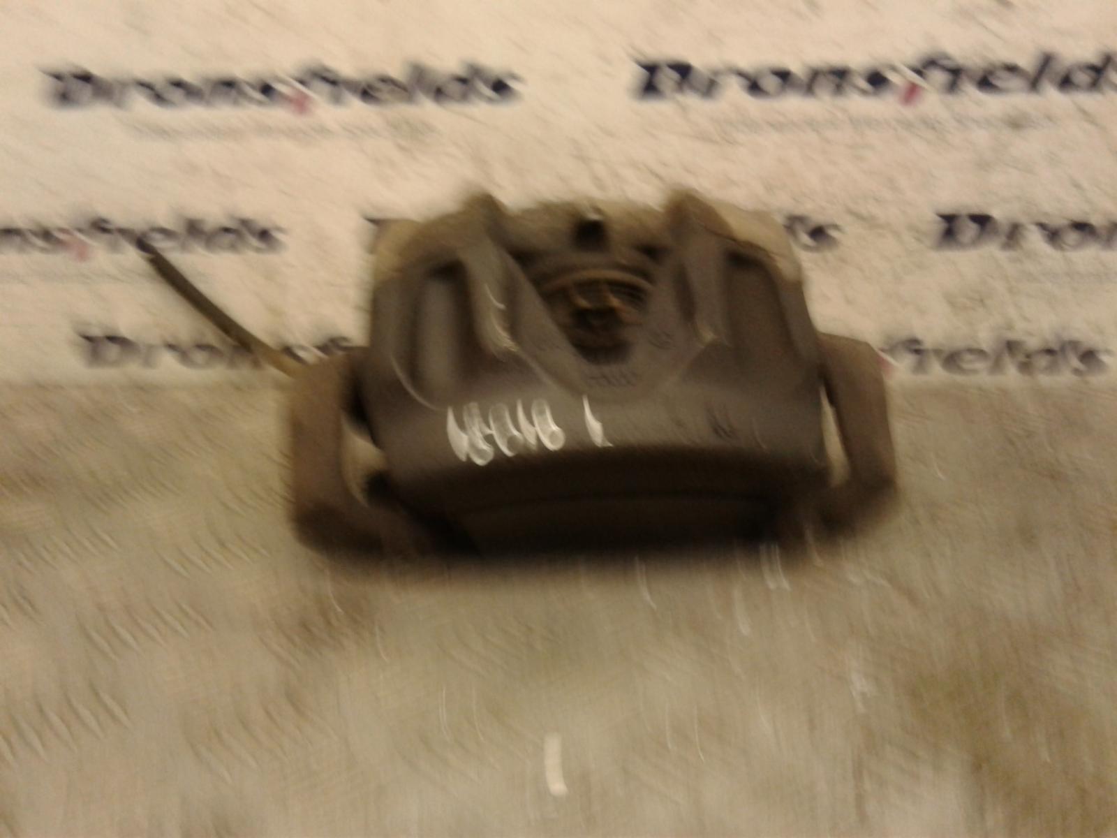 View Auto part Caliper Mercedes C Class 2010
