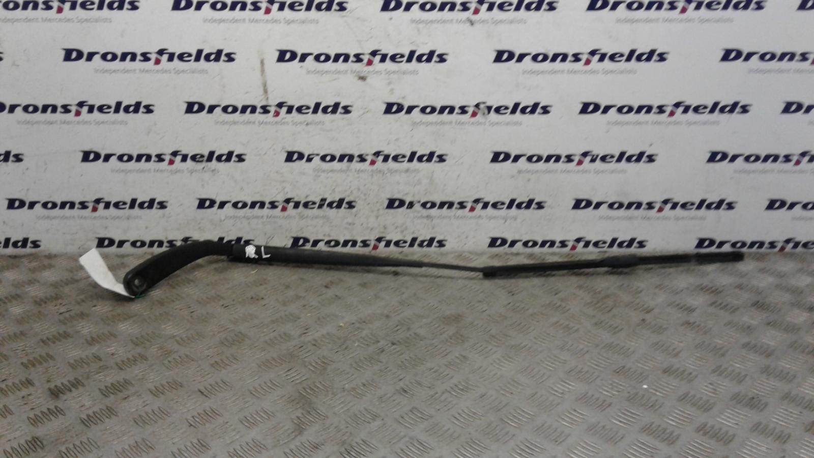View Auto part Wiper Arm Mercedes Vito 2018