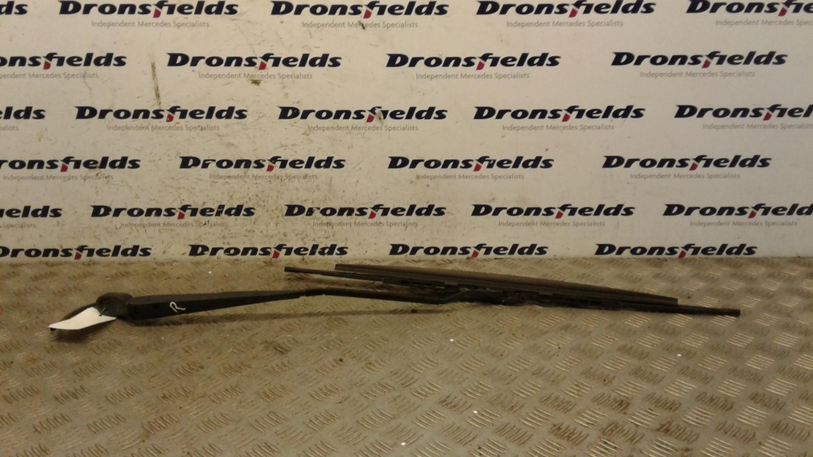 View Auto part Wiper Arm Mercedes Vito 2005