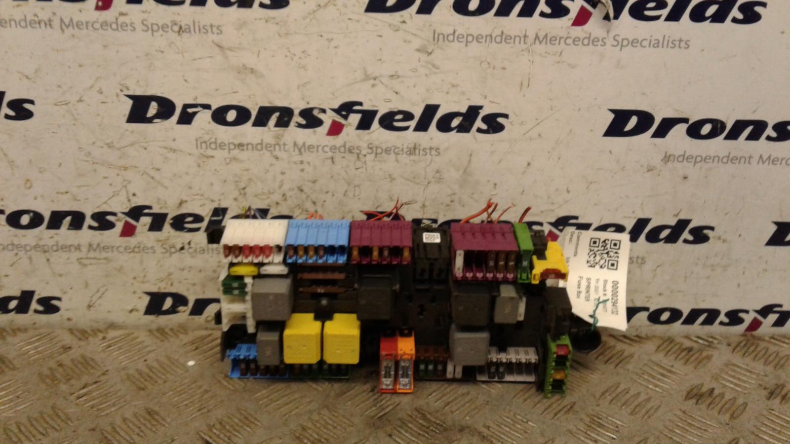 View Auto part Fuse Box Mercedes Sprinter 2021