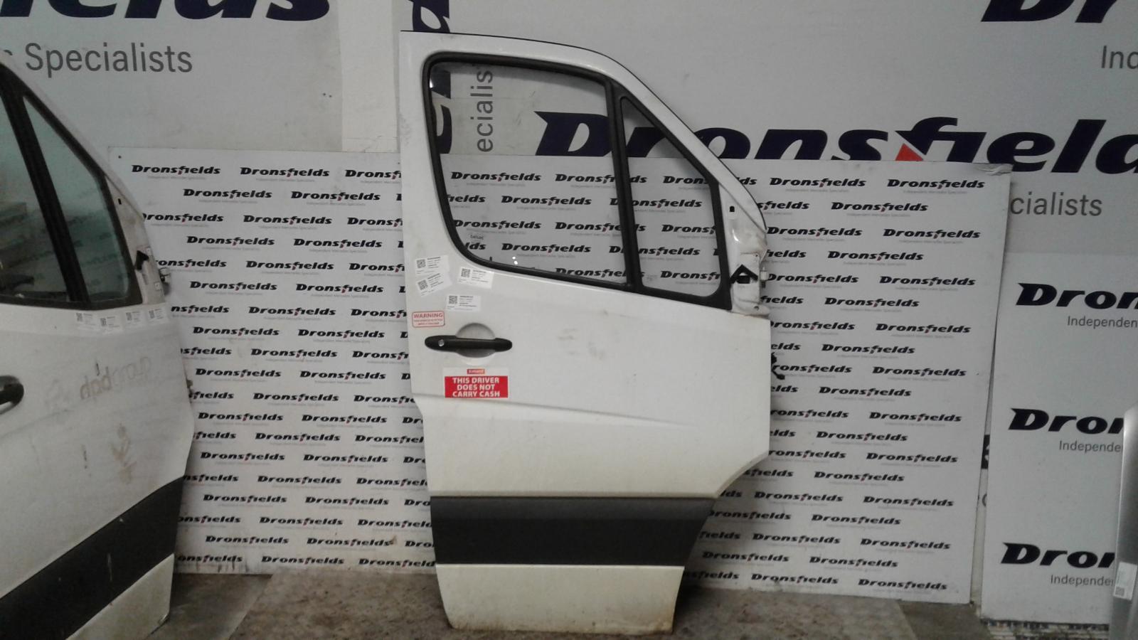View Auto part RF Window Regulator Mercedes Sprinter 2014