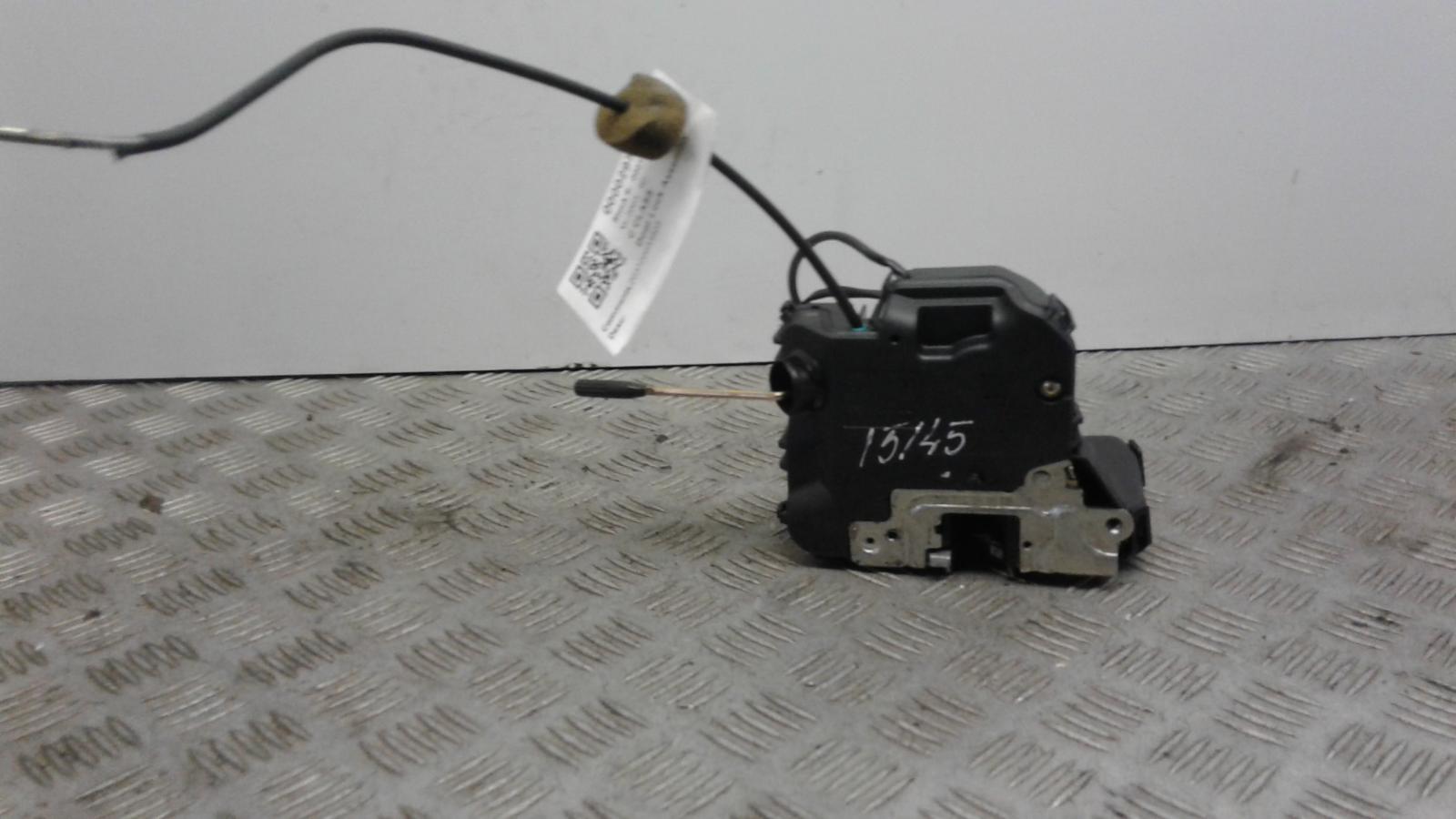 View Auto part Door Lock Assembly Mercedes C Class 2003