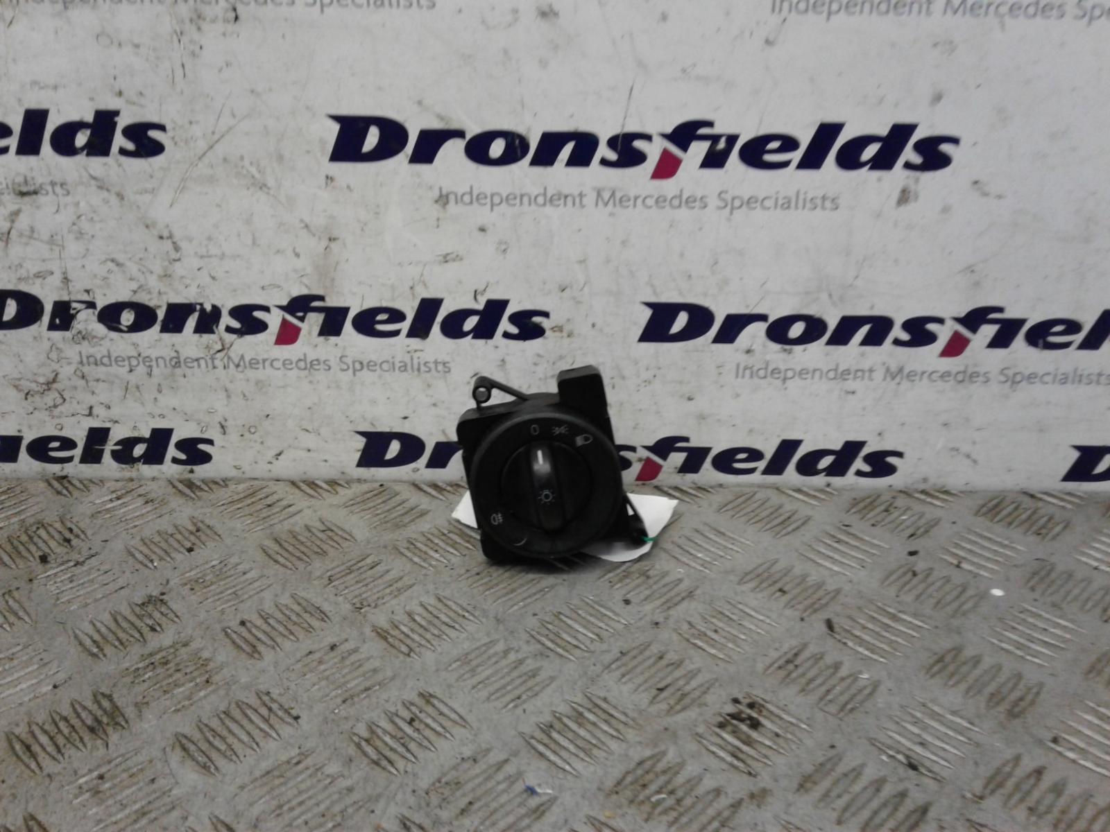 View Auto part Headlight Switch Mercedes Sprinter 2016