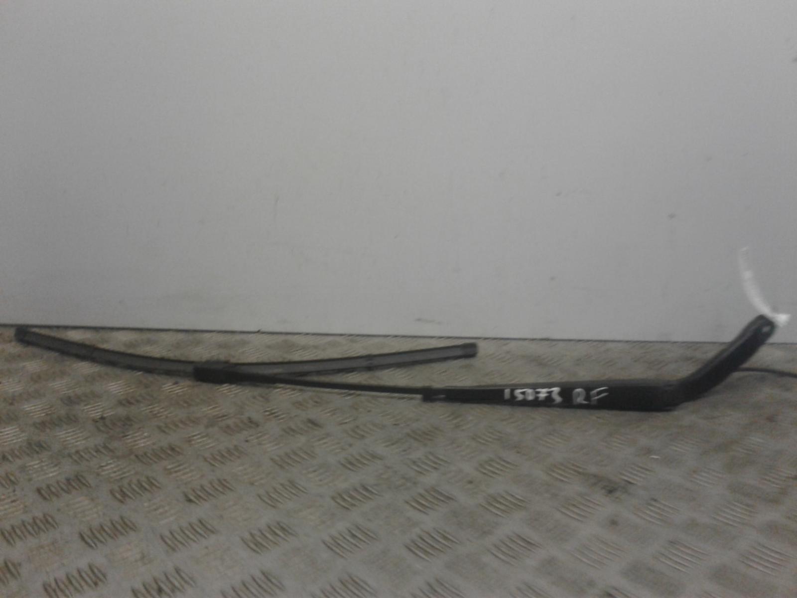 View Auto part Wiper Arm Mercedes Sprinter 2020