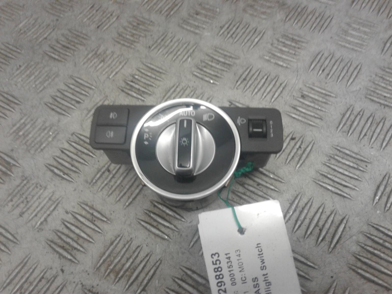 View Auto part Headlight Switch Mercedes C Class 2011