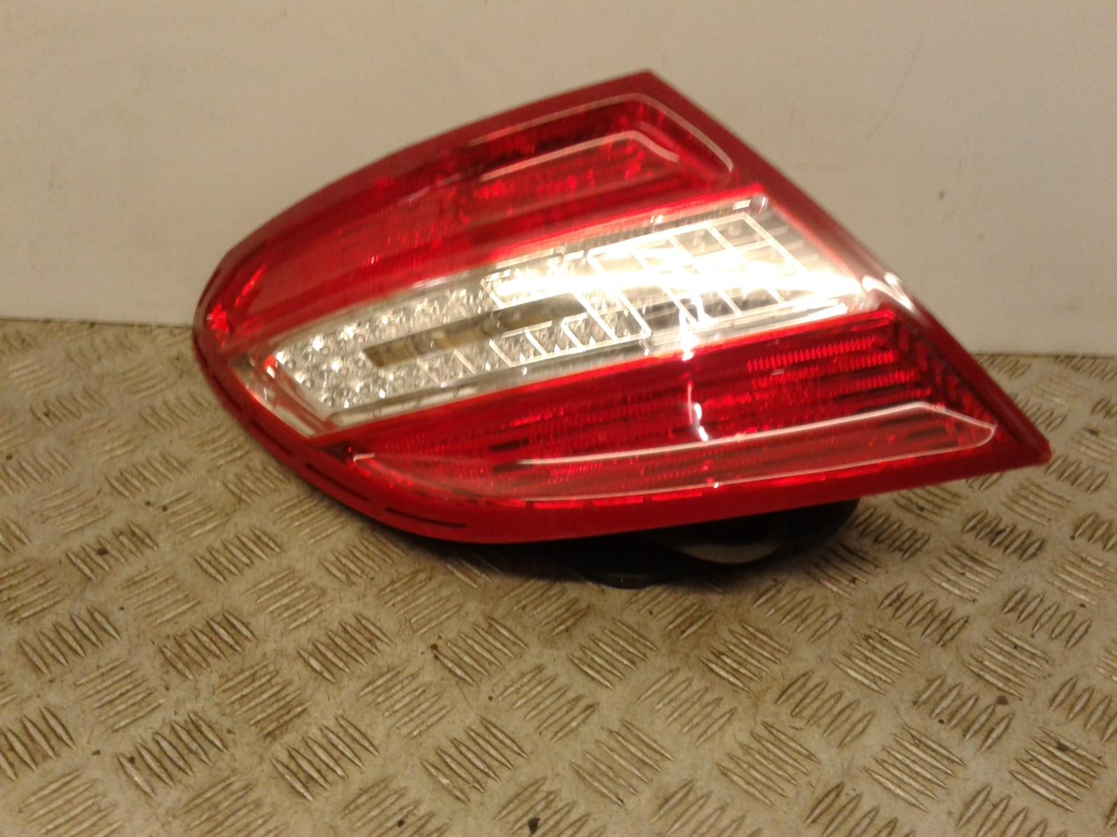 View Auto part L Headlamp Mercedes C Class 2010