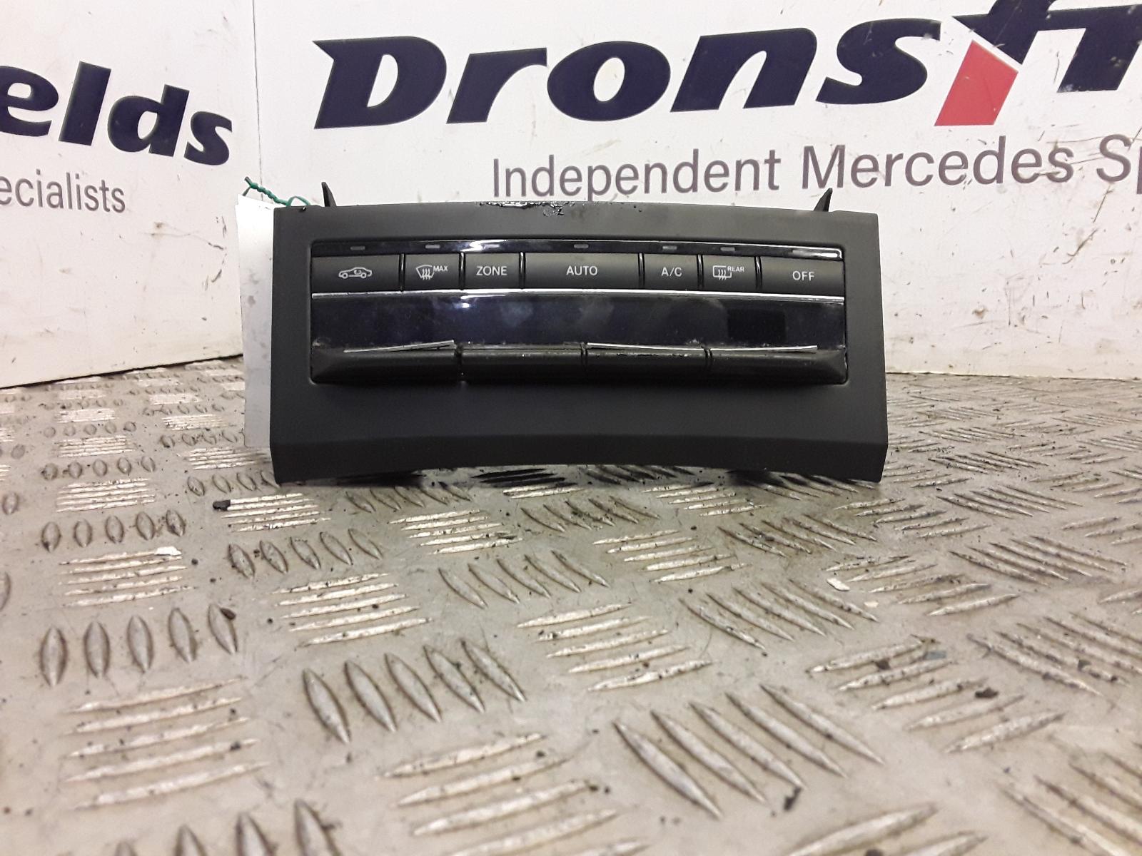 View Auto part Heater/AC Controller Mercedes E Class 2013