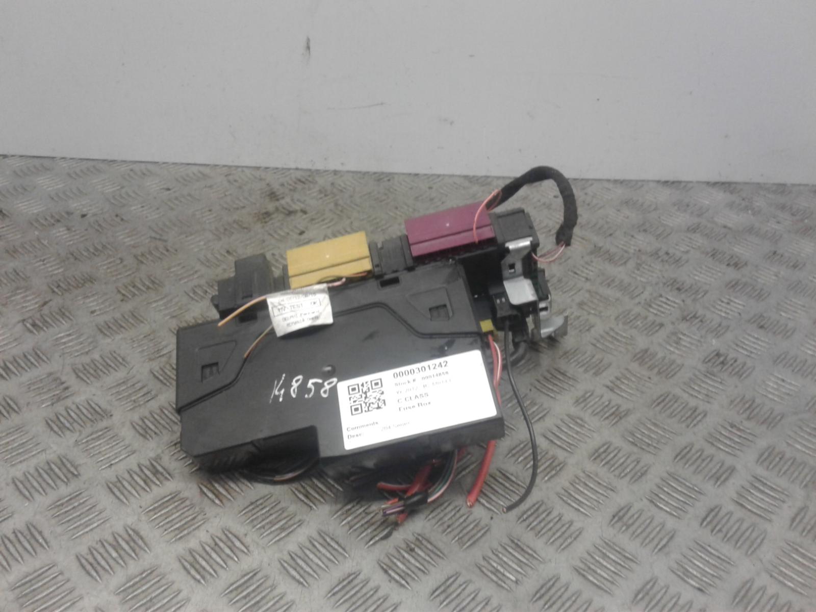 View Auto part Fuse Box Mercedes C Class 2012
