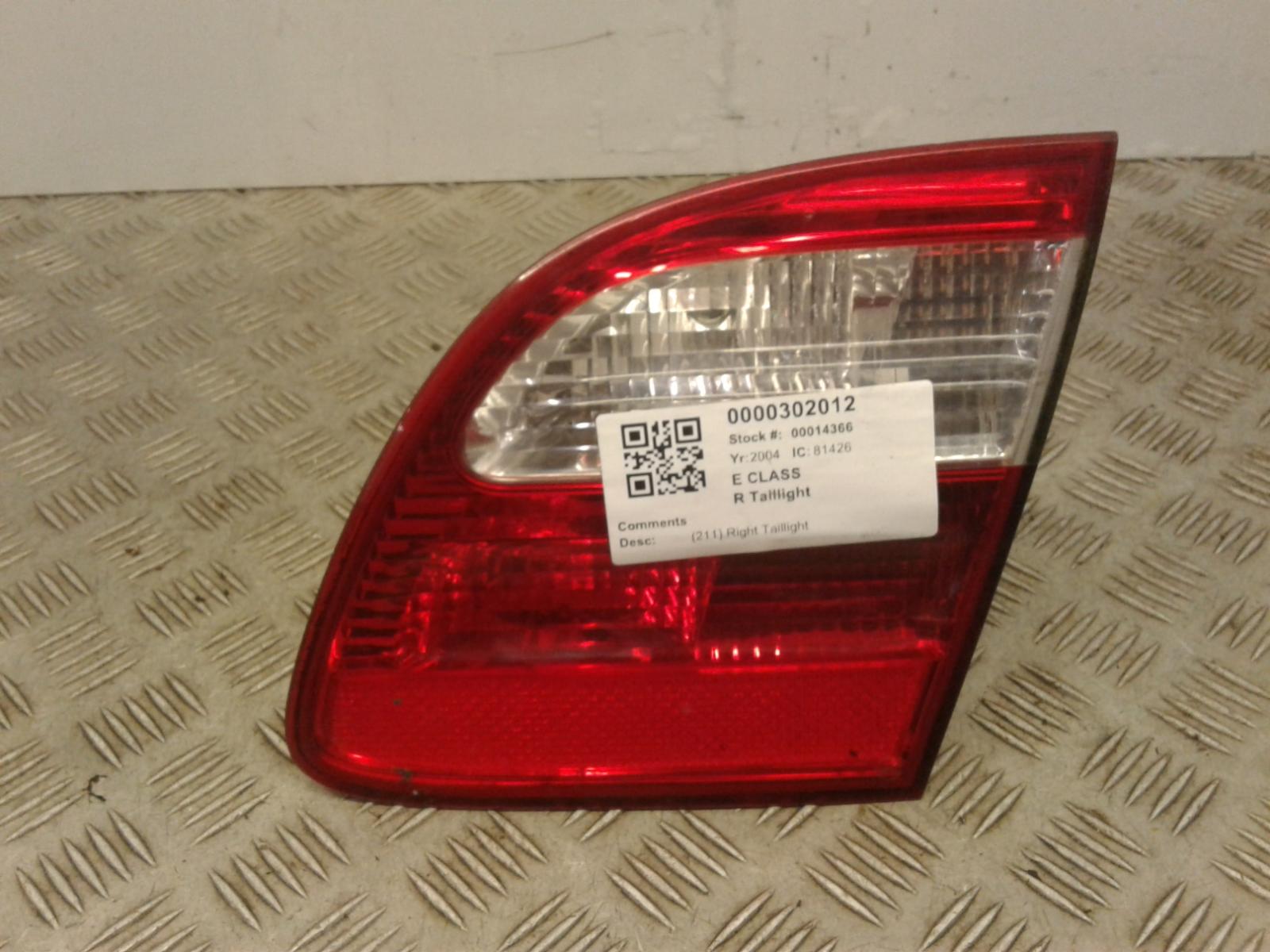 View Auto part R Taillight Mercedes E Class 2004